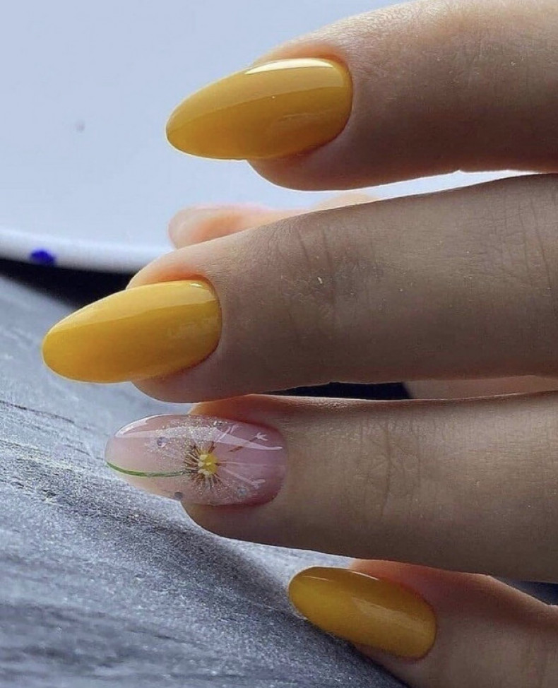 Весна с рисунком желтый, photo - Мастер маникюра Barb Manicure