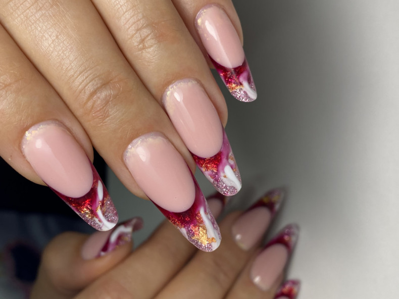 Арочное моделирование Выкладной френч, photo - Manicurist Barb Manicure