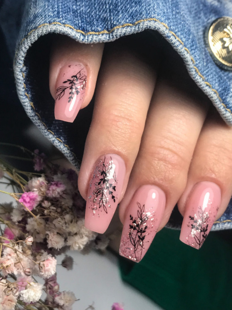 Нарощення на верхні форми, photo - Manicurist Barb Manicure