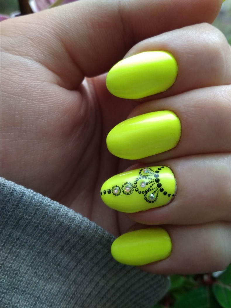 Покрытие гель-лаком + стемпинг, photo - Manicurist Barb Manicure