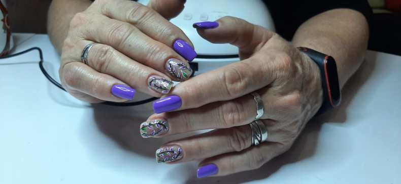 Яркий летний маникюр., photo - Manicurist Barb Manicure