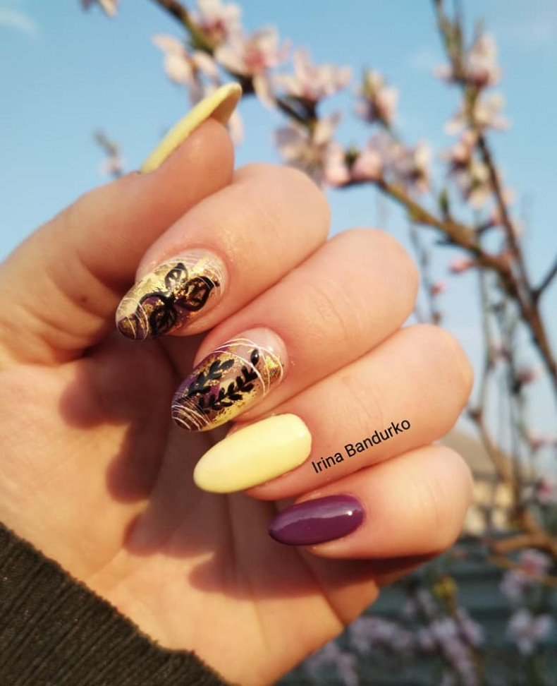  , photo - Manicurist Barb Manicure