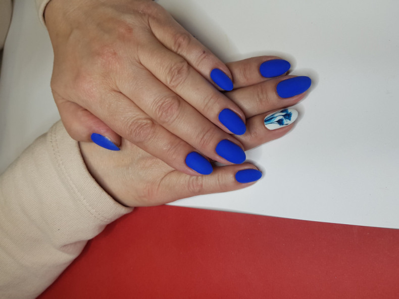  , photo - Мастер маникюра Barb Manicure