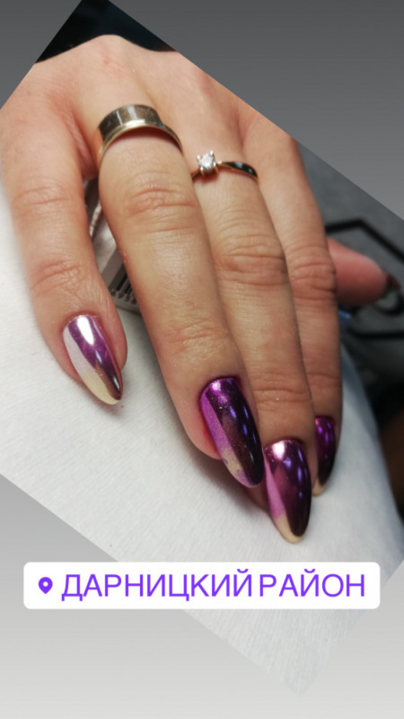 Chamäleon helle Maniküre Mandelmaniküre, photo - Maniküre Barb Manicure