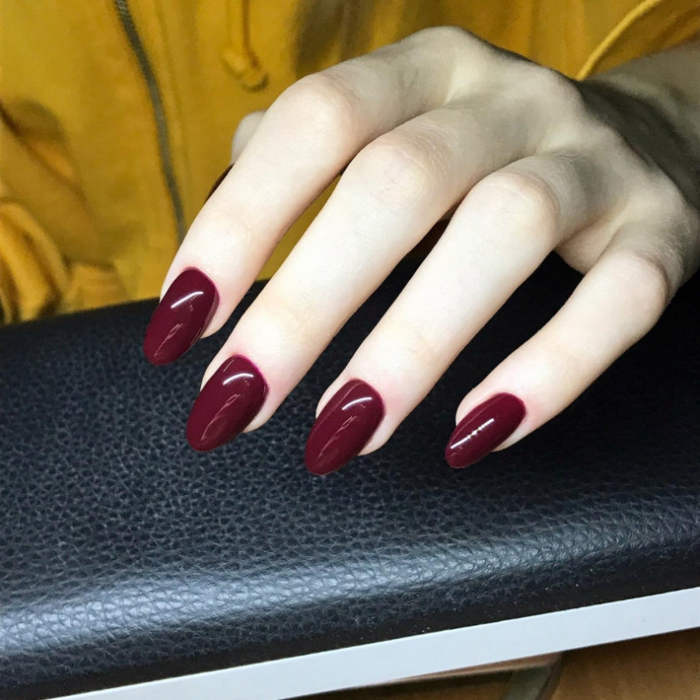 Almond burgundy long, photo - Manicurist Barb Manicure