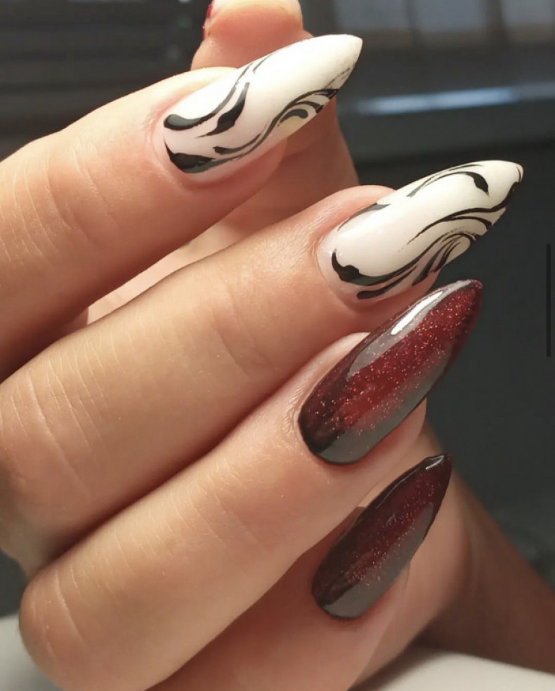 Almond burgundy pattern, photo - Manicurist Barb Manicure
