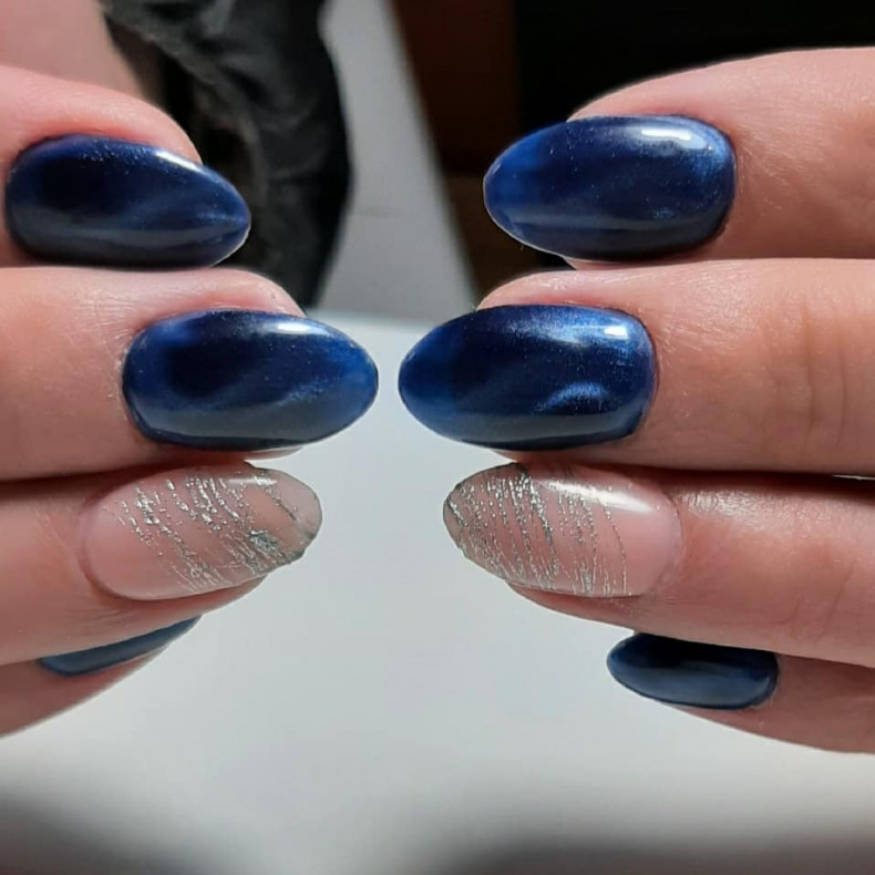 ЛЁГКАЯ КОШКА, photo - Manicurist Barb Manicure