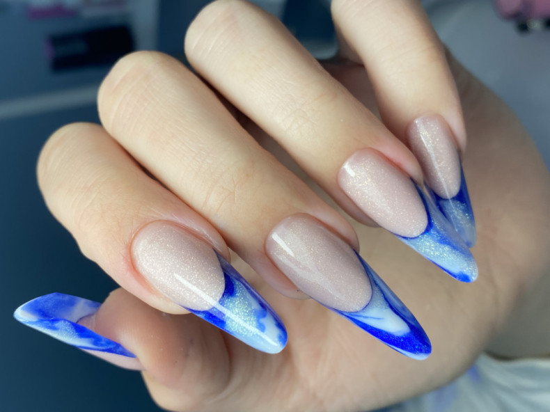 Арочное моделирование Выкладной френч, photo - Manicurist Barb Manicure