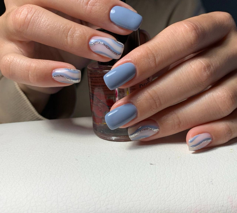 Blue silver striped, photo - Manicurist Barb Manicure