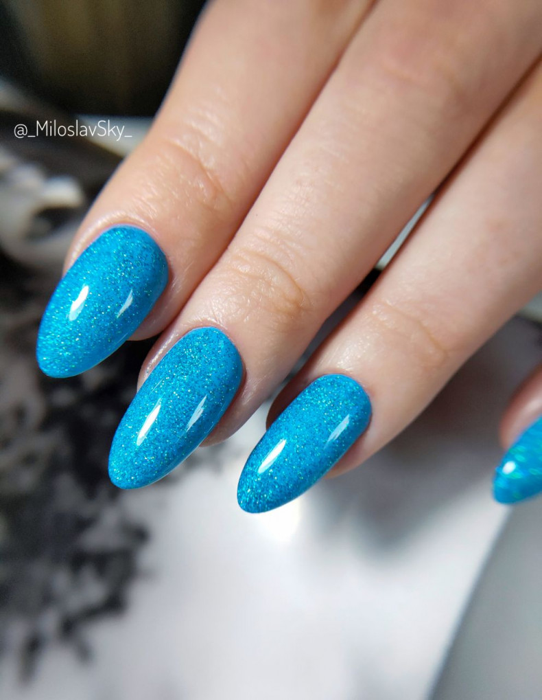 Манікюр MiloslavSky, photo - Manicurist Barb Manicure