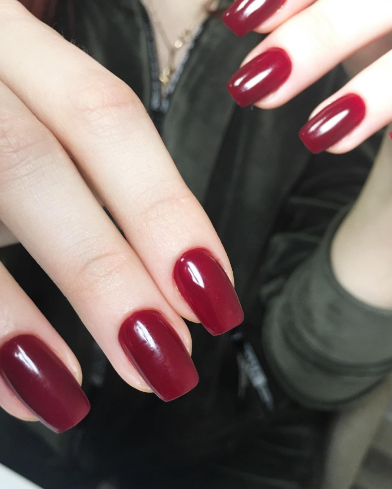  , photo - Manicurist Barb Manicure