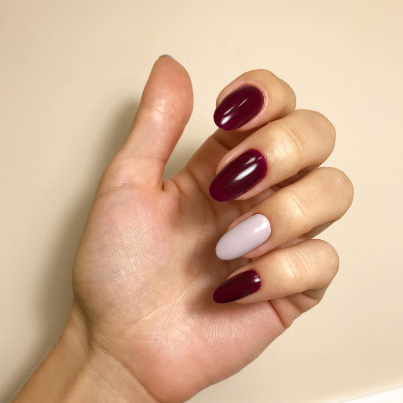  , photo - Manicurist Barb Manicure