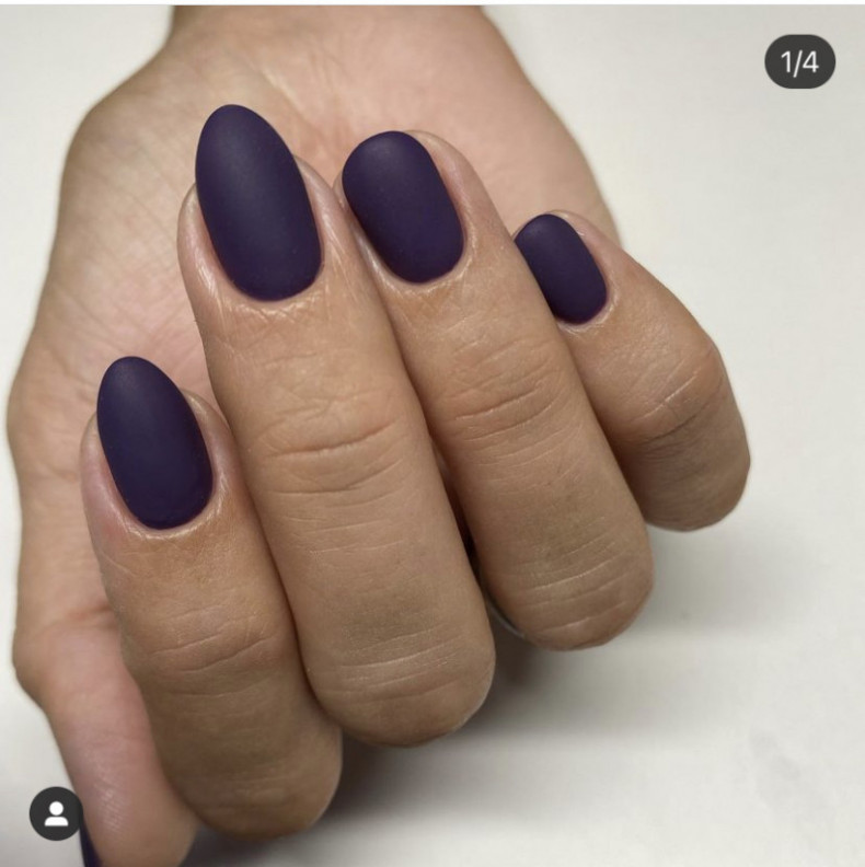  , photo - Manicurist Barb Manicure