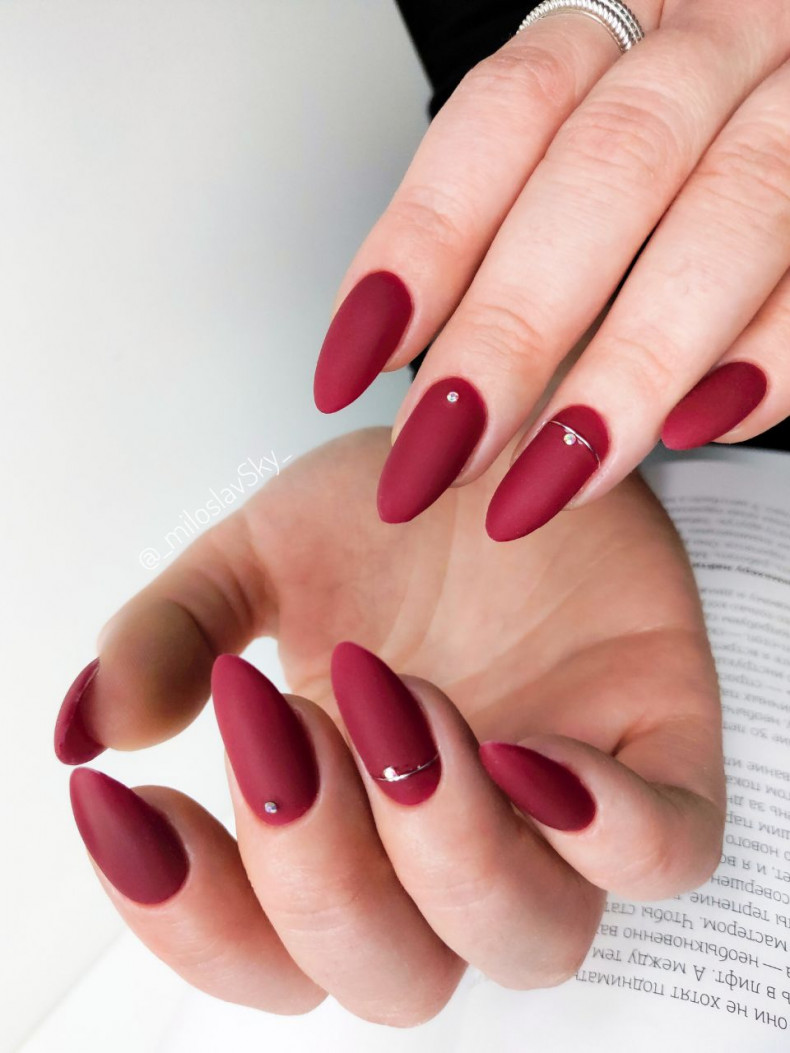 Манікюр MiloslavSky, photo - Manicurist Barb Manicure