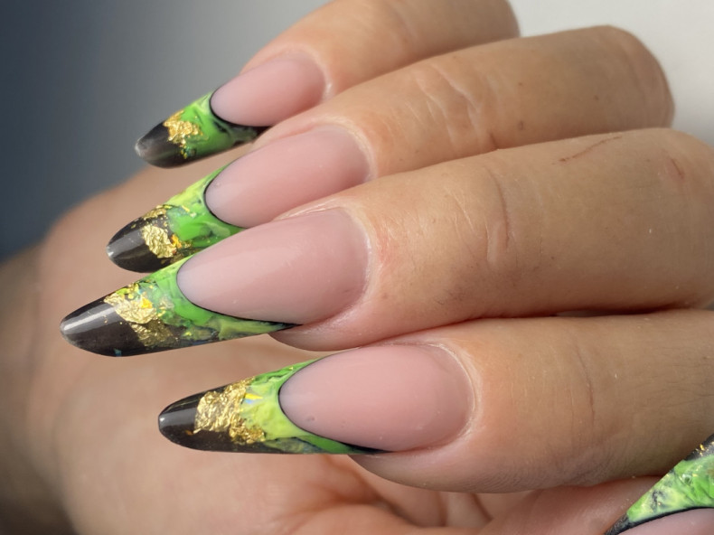 Арочное моделирование Выкладной френч, photo - Manicurist Barb Manicure