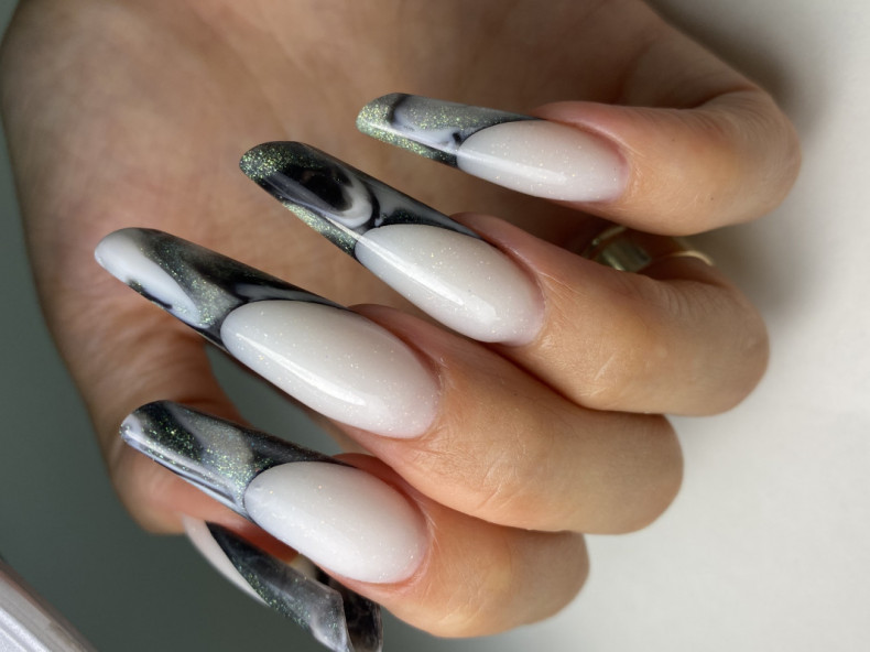 Арочное моделирование Выкладной френч, photo - Manicurist Barb Manicure