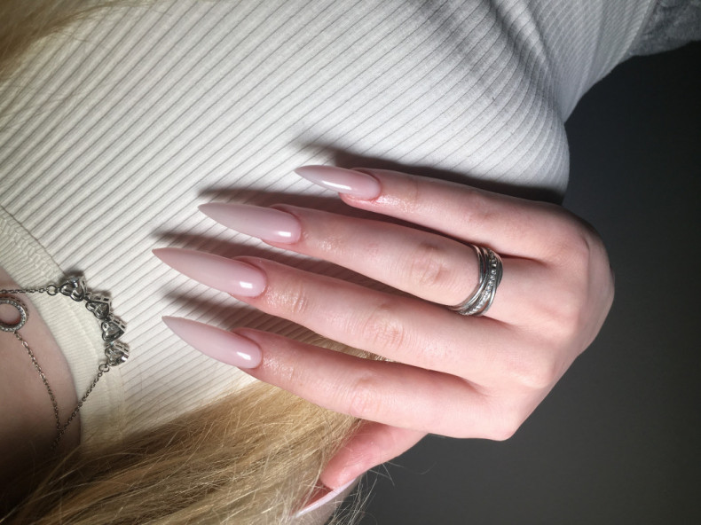 Нарощювання на гелеві тіпси, photo - Manicurist Barb Manicure