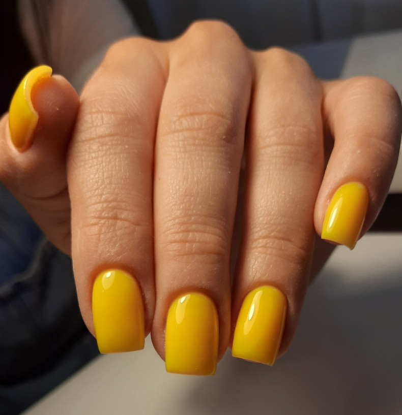 Укріплення натуральних нігтів, photo - Manicurist Barb Manicure