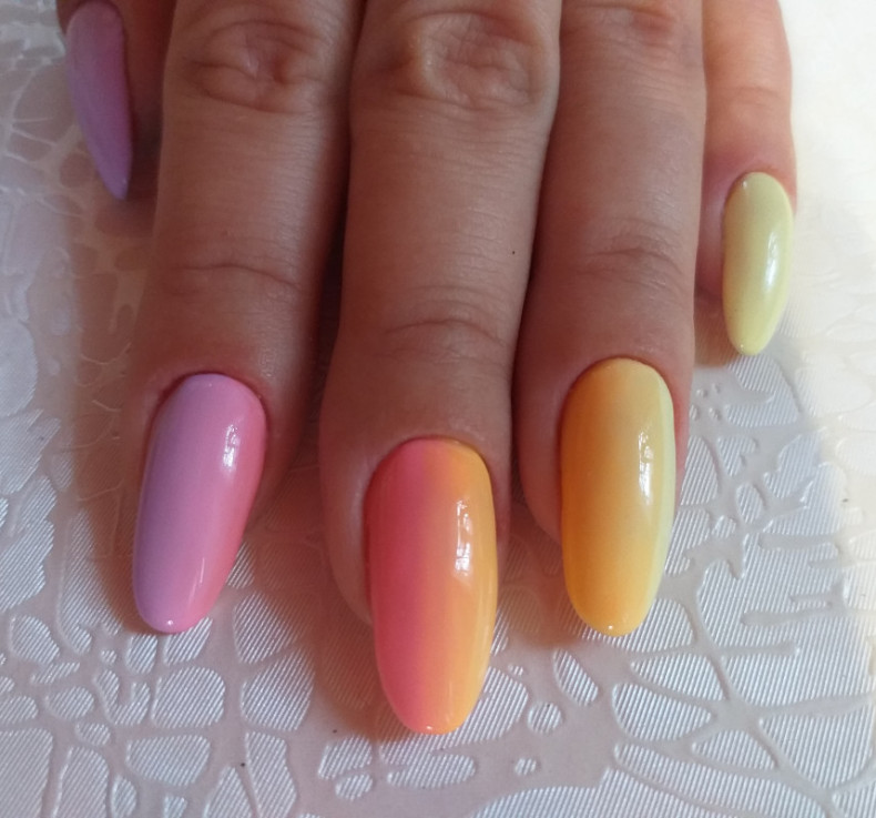 Ombre colorful gradient, photo - Manicurist Barb Manicure