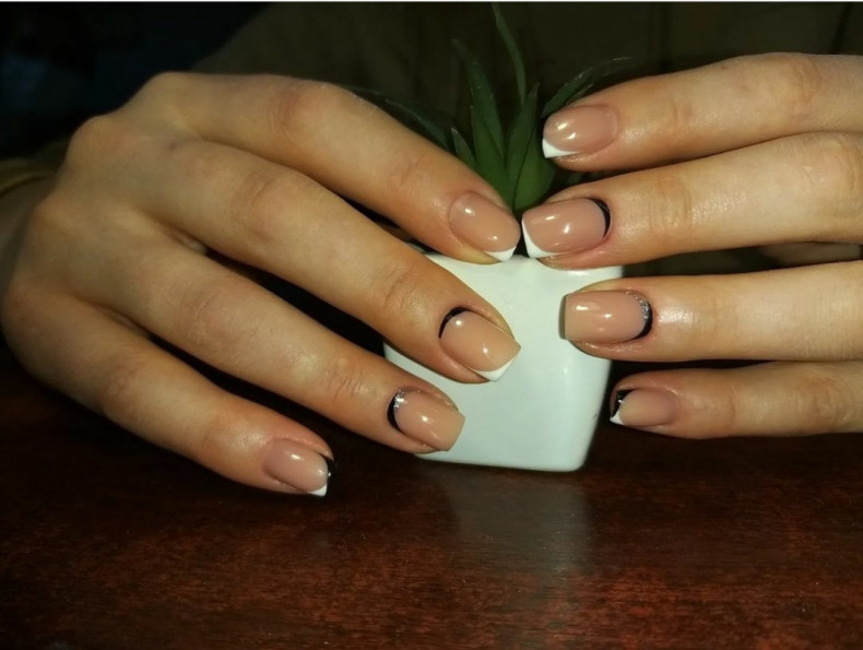 Beige business elegant, photo - Manicurist Barb Manicure