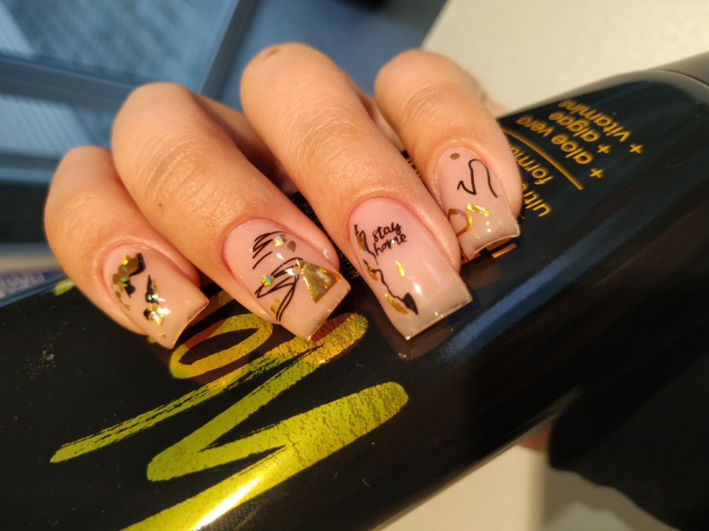  , photo - Мастер маникюра Barb Manicure