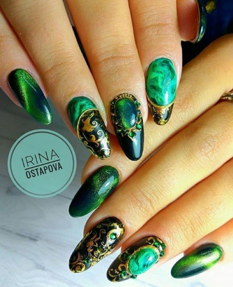 Cat eye marble green, photo - Manicurist Barb Manicure