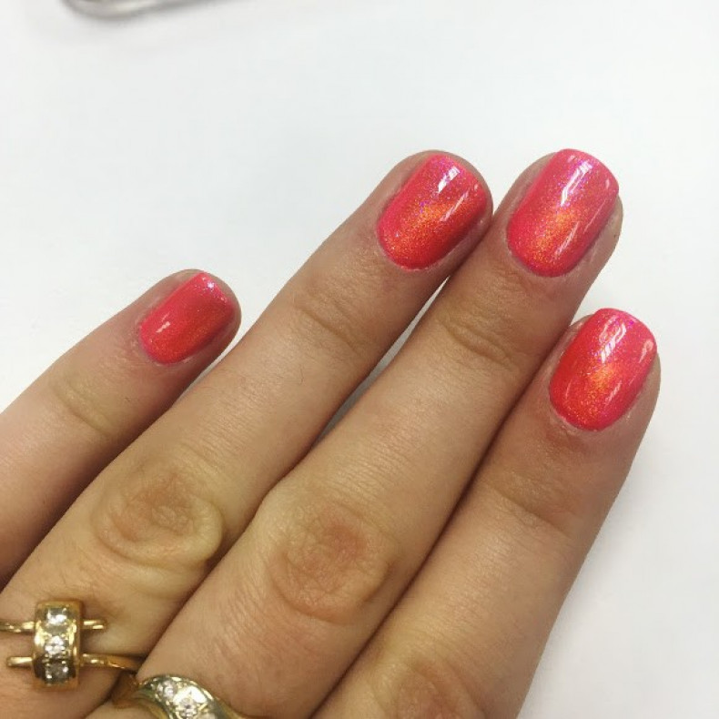 Cat eye coral, photo - Manicurist Barb Manicure