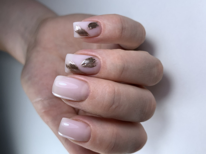 Square gold business, photo - Manicurist Barb Manicure