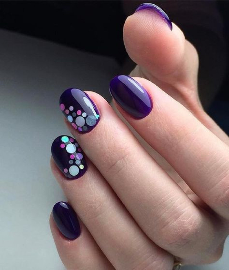 Purple polka dot, photo - Manicurist Barb Manicure