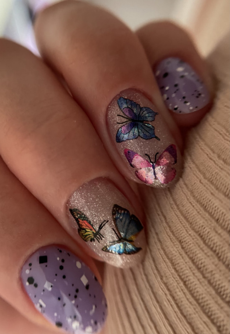 Liliowe jajka przepiórcze z naklejkami, photo - Manicurzysta Barb Manicure