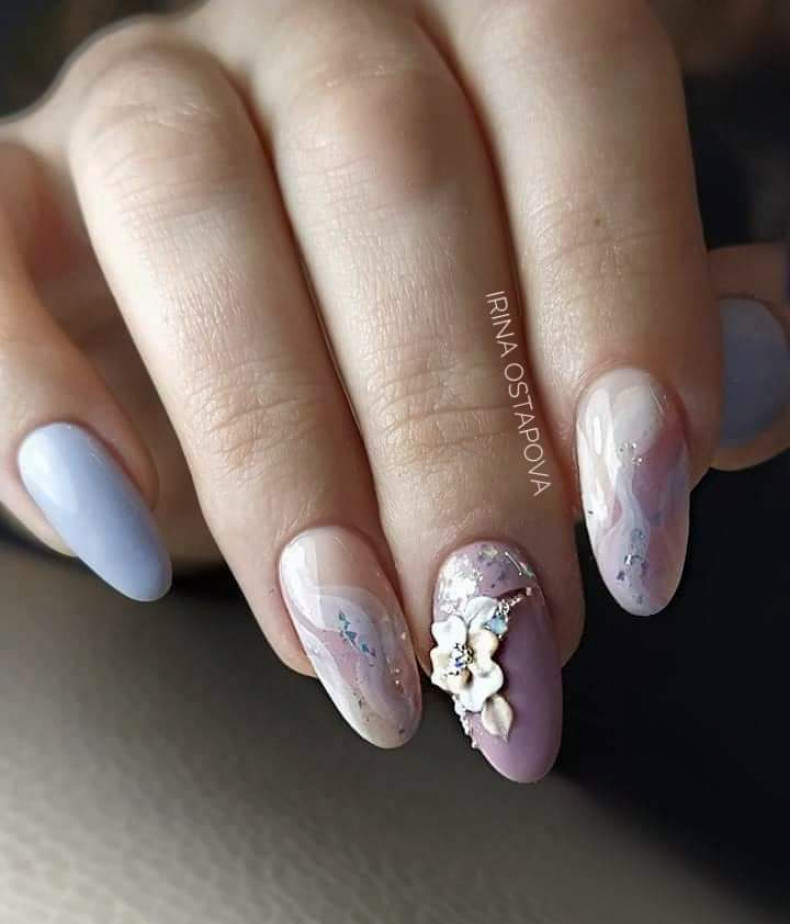 Lilac marble festive, photo - Manicurist Barb Manicure