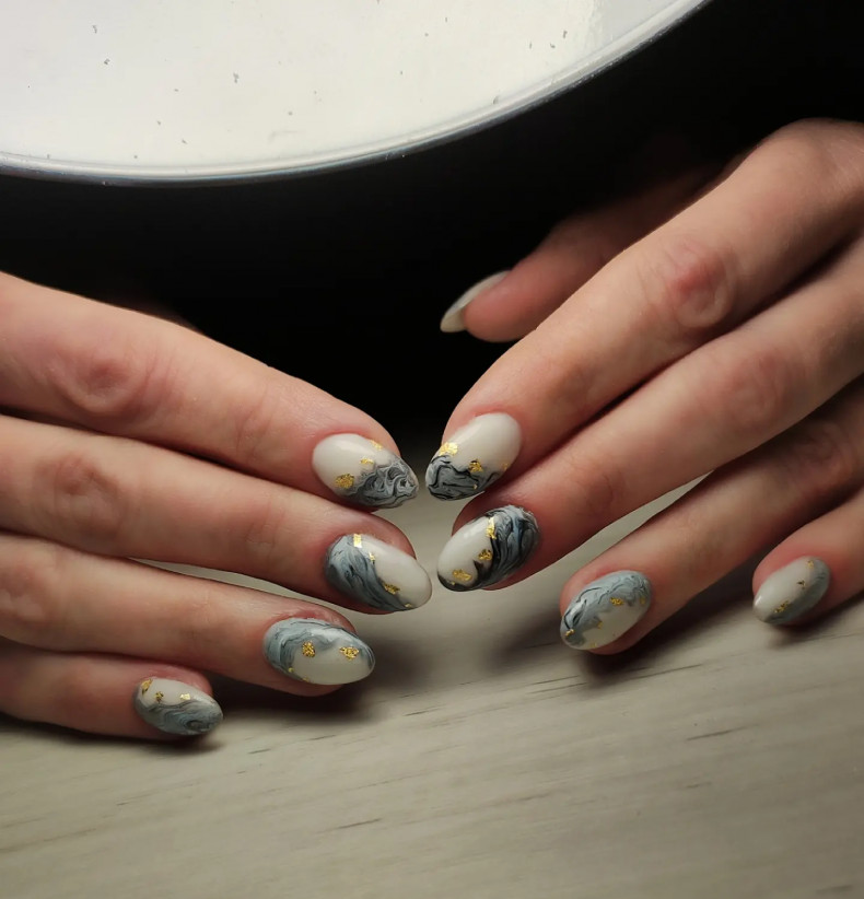 Marble grey, photo - Manicurist Barb Manicure