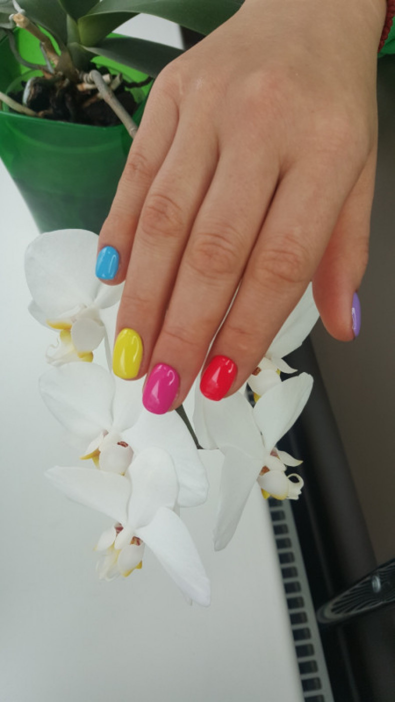  #манікюр, photo - Manicurist Barb Manicure