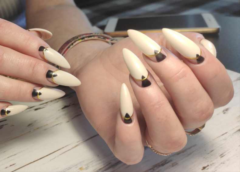 Geometric, photo - Manicurist Barb Manicure