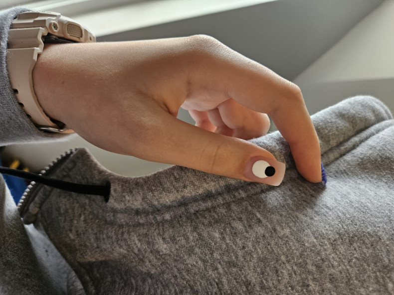 Geometric 2025, photo - Manicurist Barb Manicure