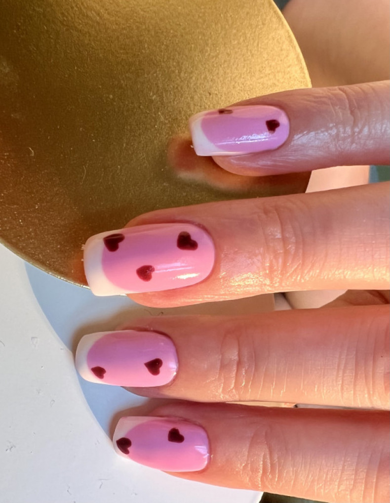 Heart Valentine's Day manicure for february 14, photo - Manicurist Barb Manicure