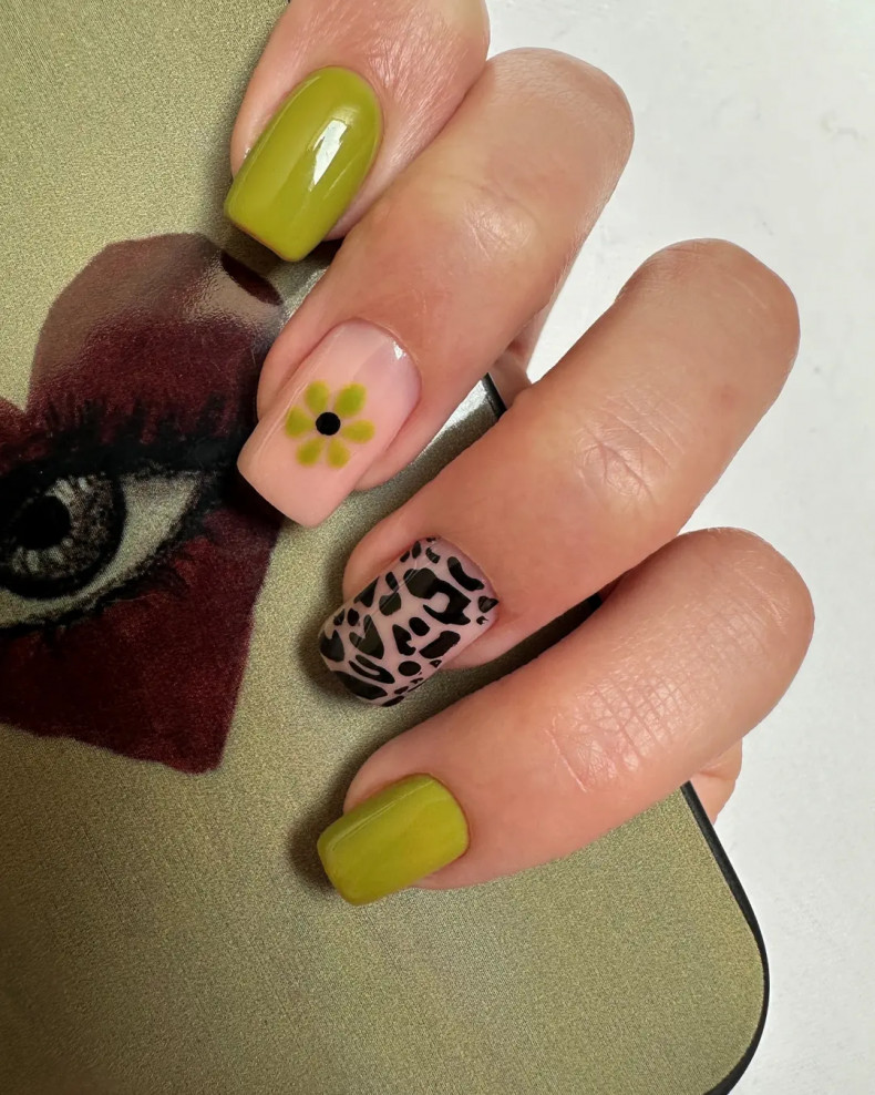 Olive leopard animal print, photo - Manicurist Barb Manicure