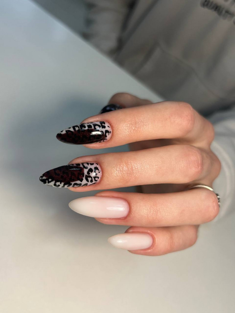 Leopard stiletto extraordinary, photo - Manicurist Barb Manicure