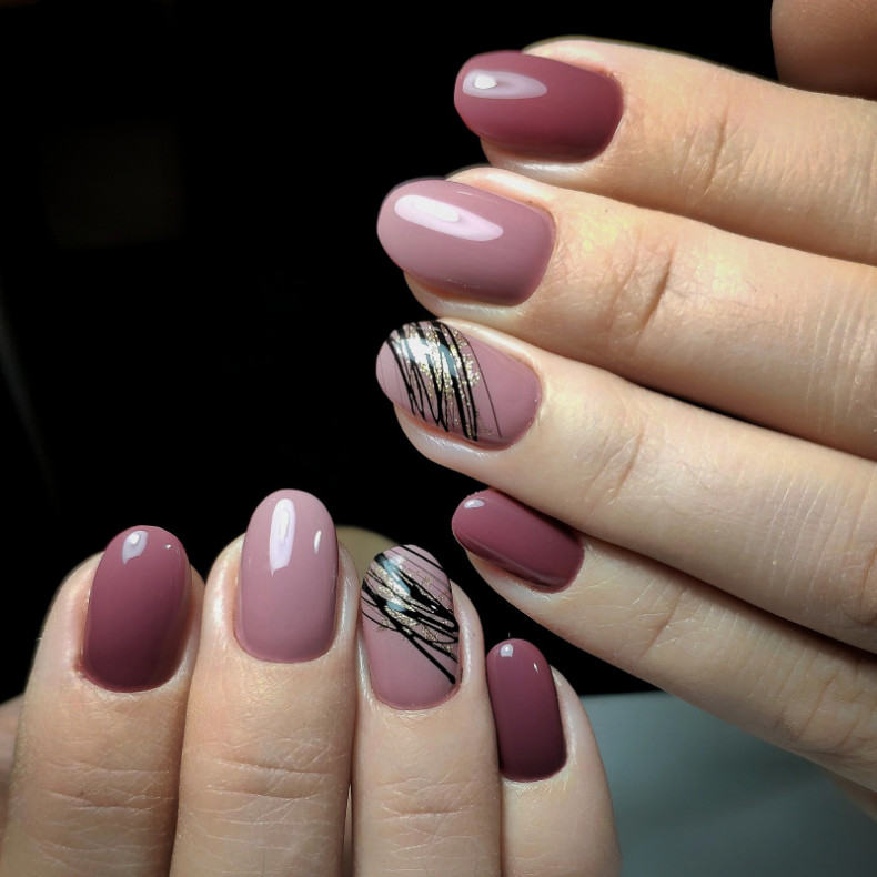 Brown spider web, photo - Manicurist Barb Manicure