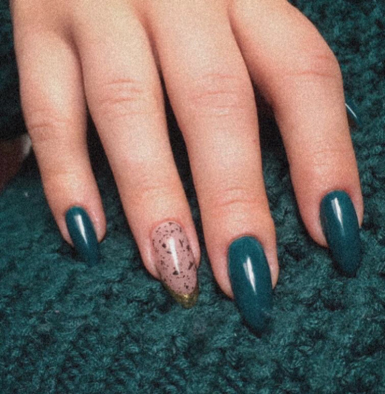 Emerald, photo - Manicurist Barb Manicure