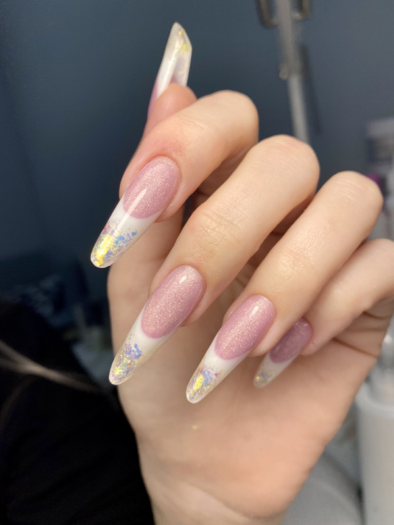 Арочне моделювання 
Сучасний арочний мигдаль 
Викладний фр, photo - Manicurist Barb Manicure