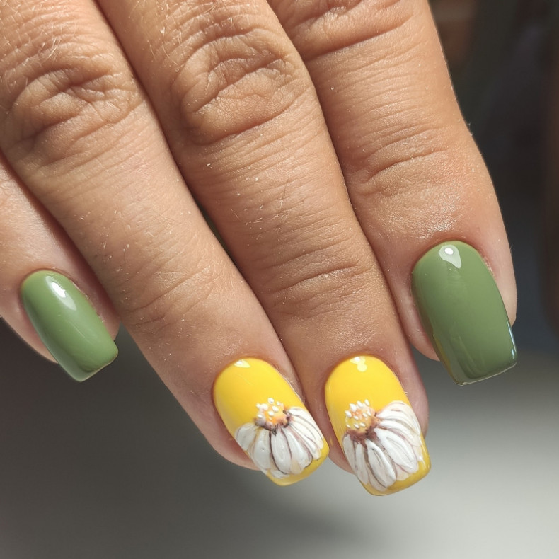 Daisy, photo - Manicurist Barb Manicure