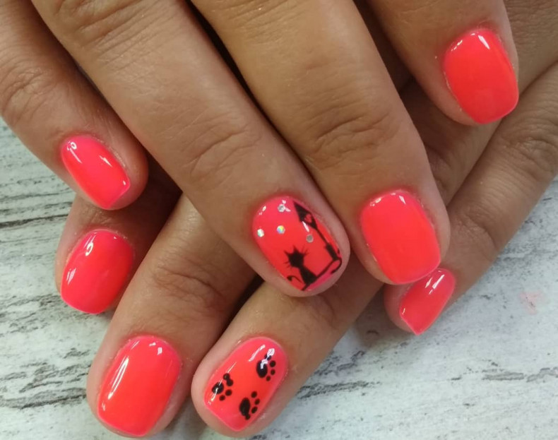 Coral, photo - Manicurist Barb Manicure