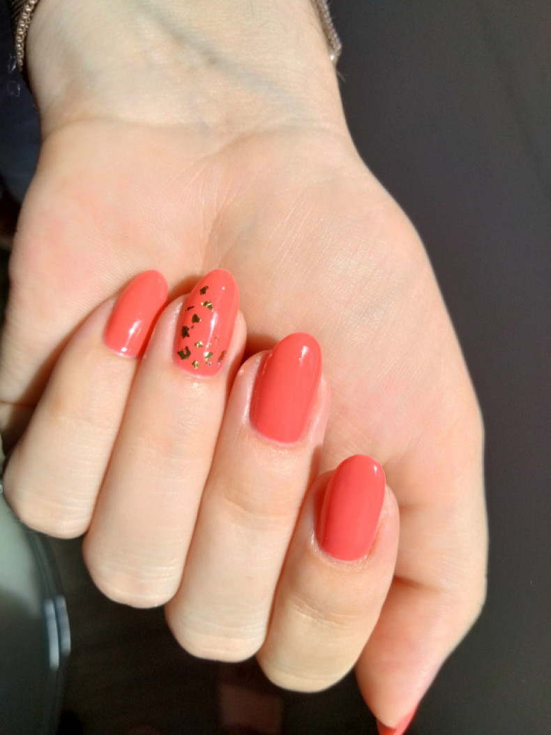 Coral, photo - Manicurist Barb Manicure