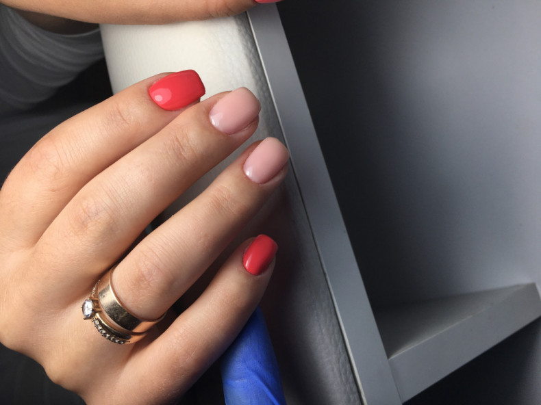 Coral, photo - Manicurist Barb Manicure