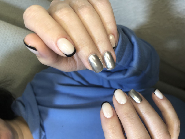 Metaliczne, photo - Manicurzysta Barb Manicure