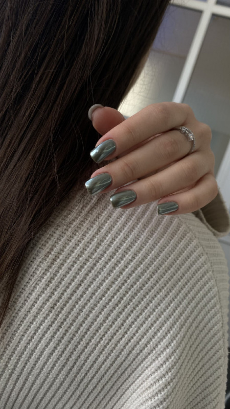 Metaliczne, photo - Manicurzysta Barb Manicure