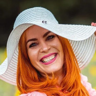 Мастер татуажа Кристин Брауншвейг,Kreuzkampstrasse, 3