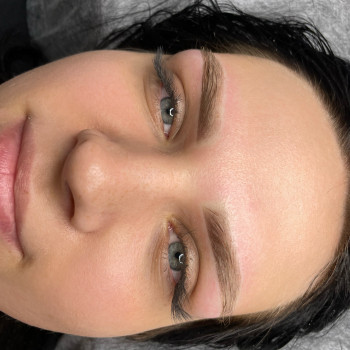 Перманент брів ??
Makijaż permanentny brwi ??