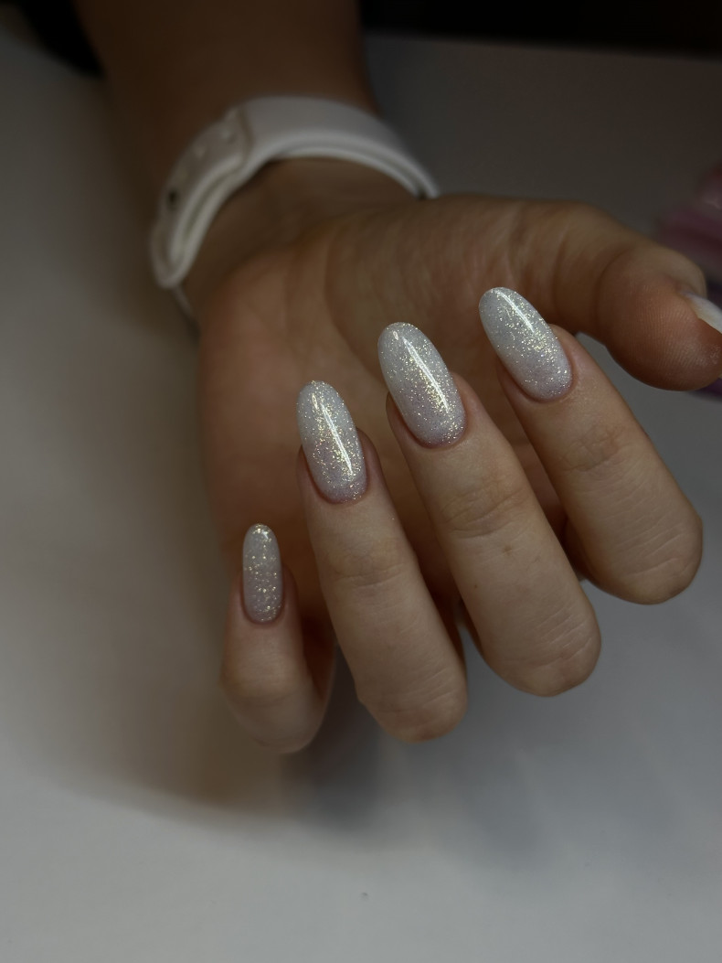 Glitter milchige Festliche, photo - Maniküre Анна Короткова